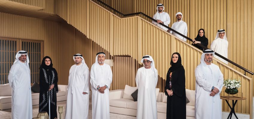 مجلة فانيتي فير، من مقالات عائلات رائدة…